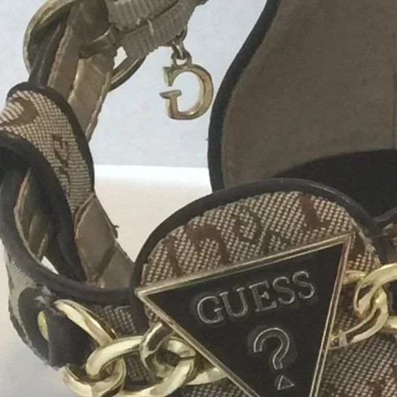 GUESS SIGNATURE SANDALS - Picture 5 of 5